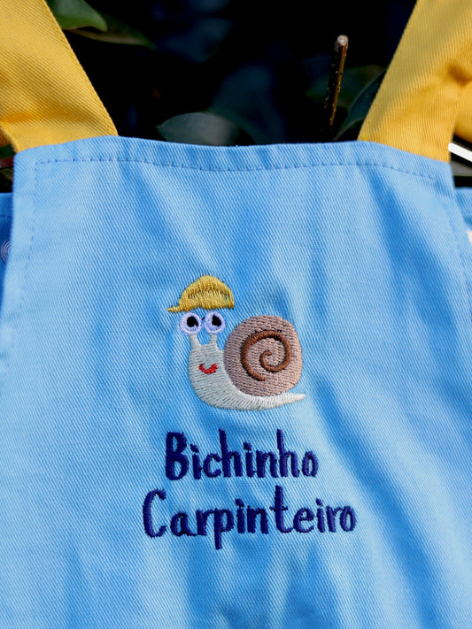 Jardineiras - Bichinho Carpinteiro 🐌