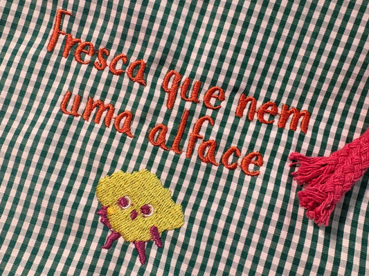 Bolsinha “Fresca que nem uma alface”
